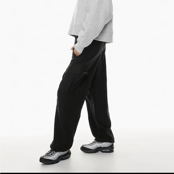 Artizia TNA New Supply Cargo Pants - Picture 6 of 7